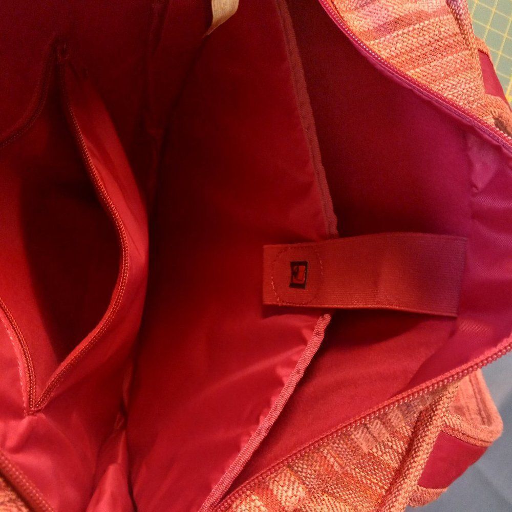 Oglo computer tote - Picture 9 of 9